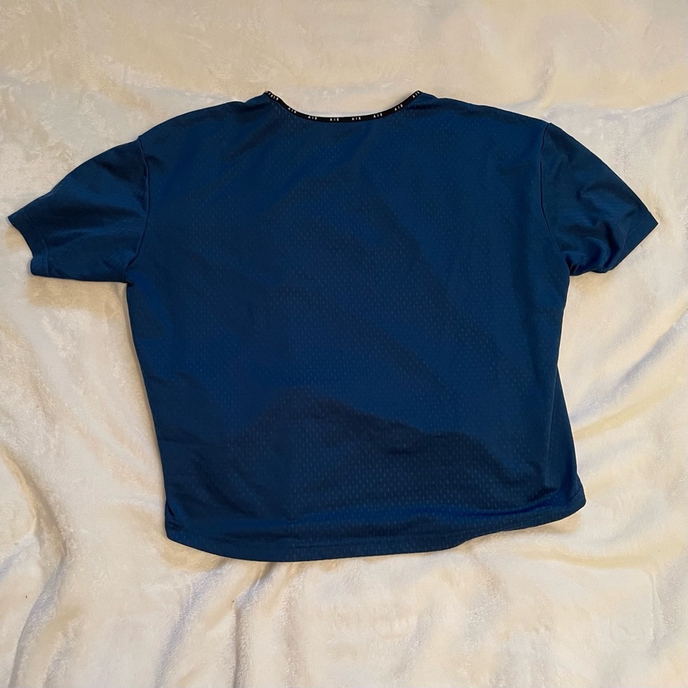 Nike Air Dri-Fit short sleeve crop top - Picture 4 of 4